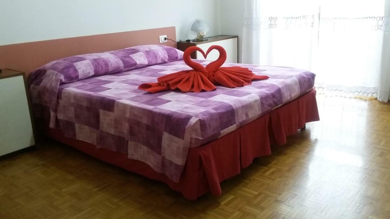 Rosso Tirano Apartment Ngoại thất bức ảnh